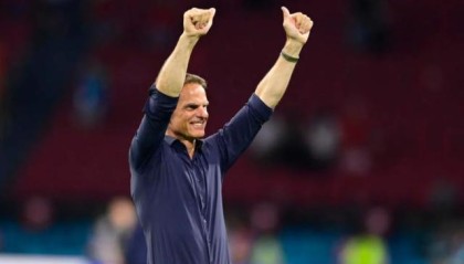 开云官网-德波尔：对德佩充满信心 阿拉巴：被判点球很受伤