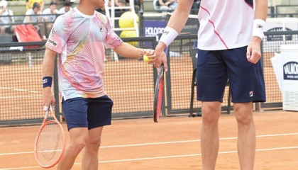 施瓦茨曼炮轰网球赛程混乱，建议ATP去抄F1和NBA的作业|大师赛|施瓦兹曼|大满贯|澳网|赛事_新浪新闻