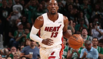 开云体育下载-过去5届新秀该围绕谁建队？东契奇居首锡安变数大