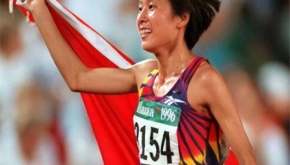 开云官网-奥运冠军王军霞：退役移居美国，三个孩子三个爹，如今她过得怎样|马俊仁|马家军|亚特兰大奥运会|田径世锦赛|黄天文_新浪体育_新浪新闻
