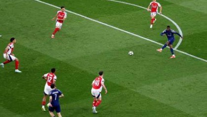 开云体育网址-自导自演决定比赛，登贝莱离金球奖又近一步