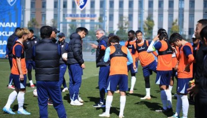 开云体育官网-云南玉昆迪拜热身次战0比1告负 主力阵容浮出水面