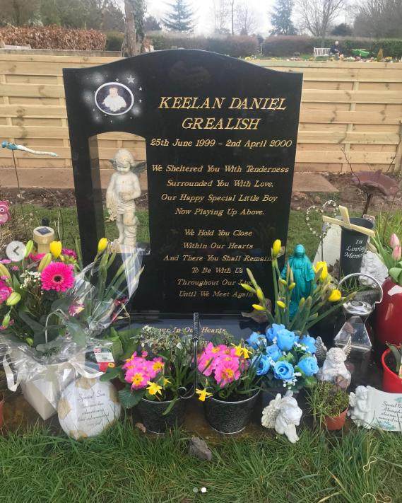 1743654656754019594.png 4.png