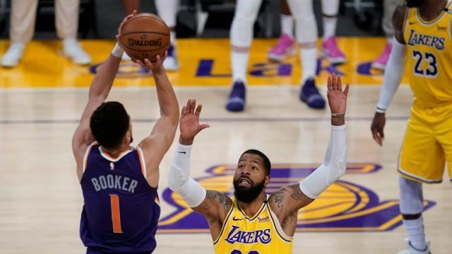 1622809768508031536.jpg skysports-devin-booker-suns_5404684.jpg